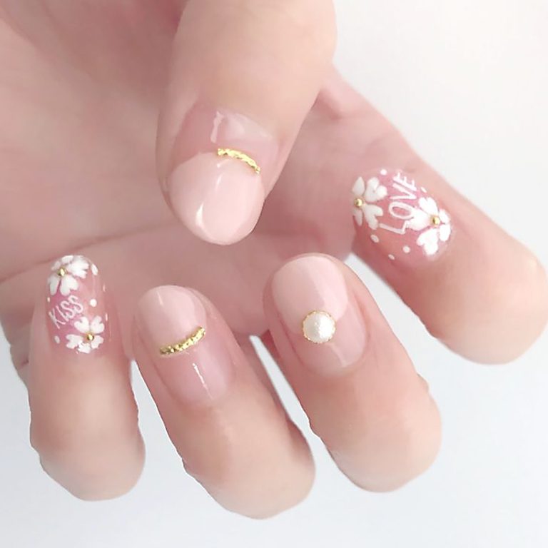 春は桜ネイルで 手描きの桜ネイルにチャレンジしよう アッキーのbiglobe Beauty ブログ