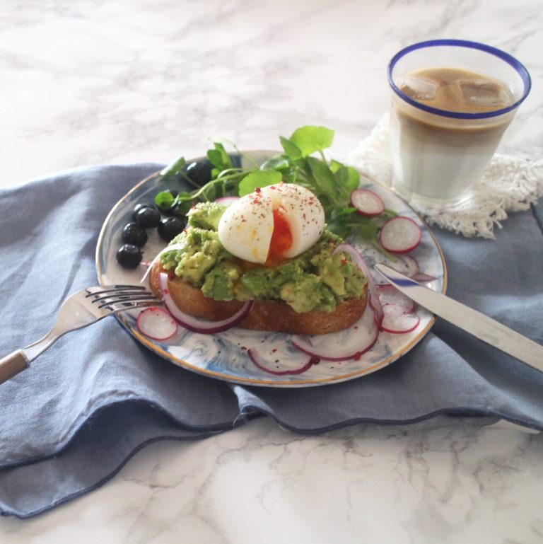 5分でできるオシャレ朝食 アボカドトーストの作り方 須賀いづみの