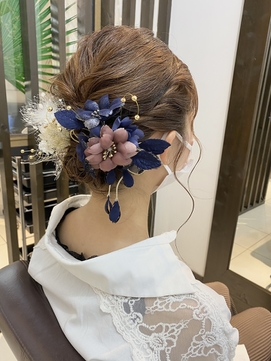 【横須賀中央　AGU】成人式　卒業式　袴振袖のヘアセット