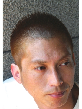 21年夏 Step Yoshi メンズクールショート 刈り上げソフトモヒカンのヘアスタイル Biglobe Beauty