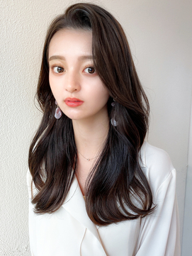 21年夏 Eri ヨシンモリ シースルーバング 韓国 オルチャンカラー ロングのヘアスタイル Biglobe Beauty